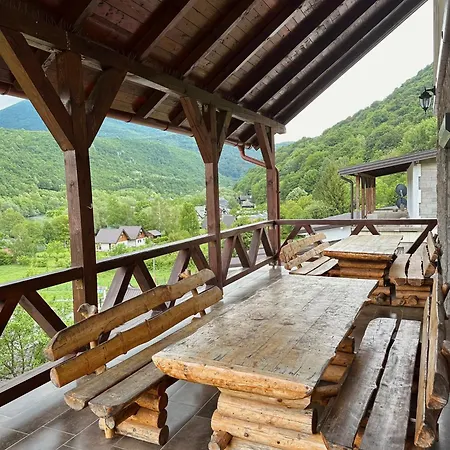 House Eagle Lägenhet Bihać